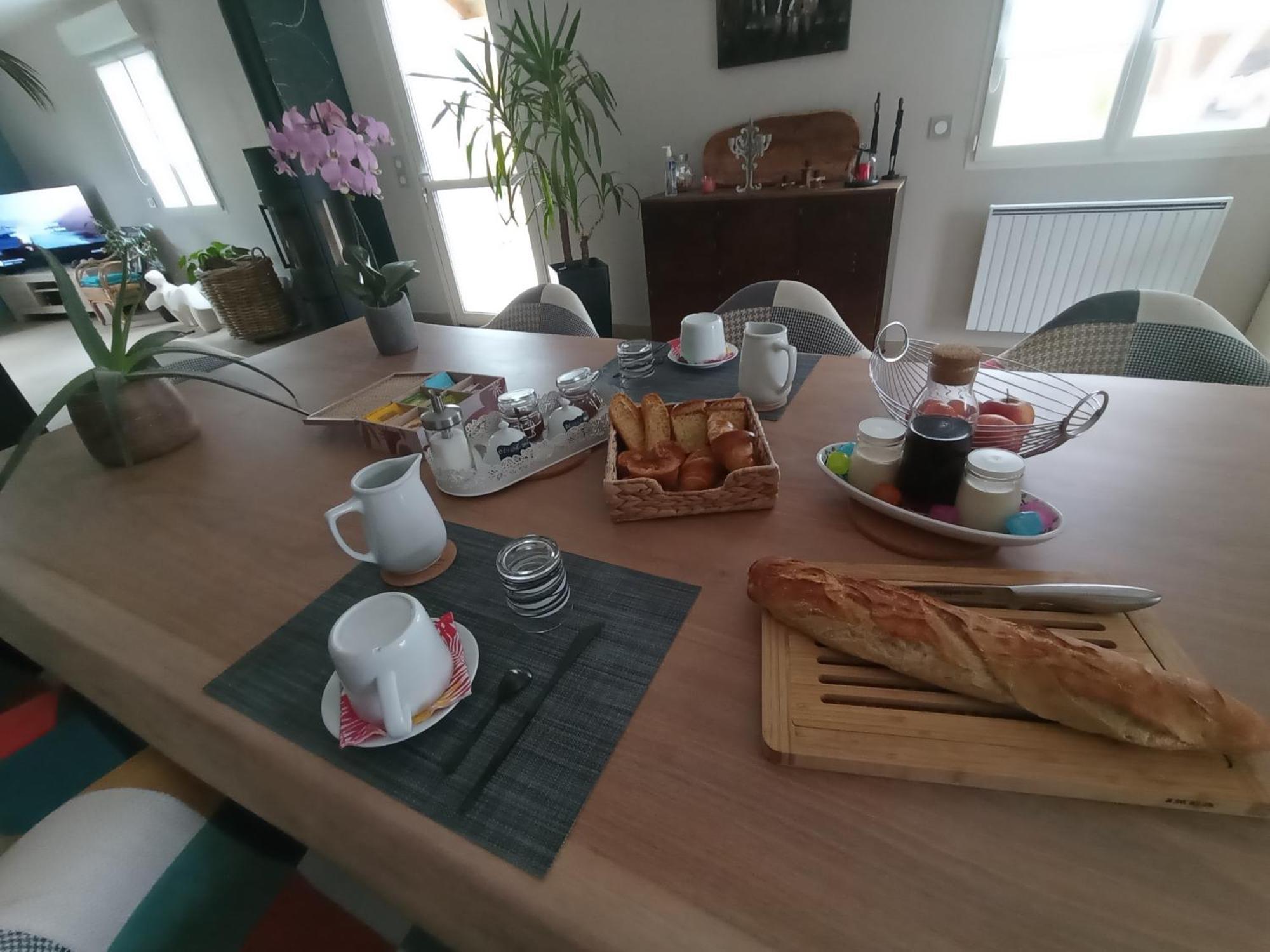 Chambres Et Tables D'Hotes " O Doux Matins " Aux Portes De Chinon Rivière 外观 照片