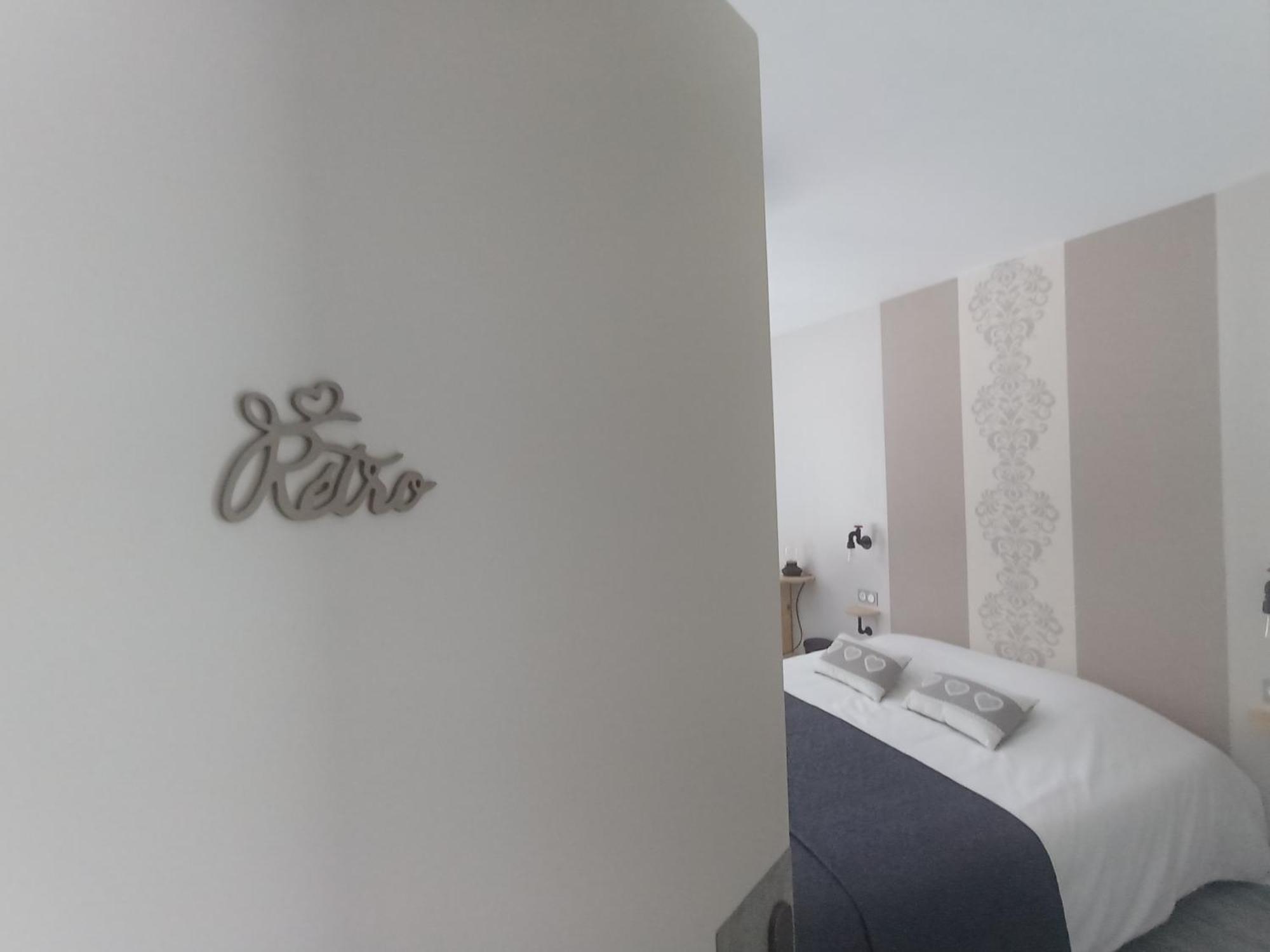 Chambres Et Tables D'Hotes " O Doux Matins " Aux Portes De Chinon Rivière 外观 照片